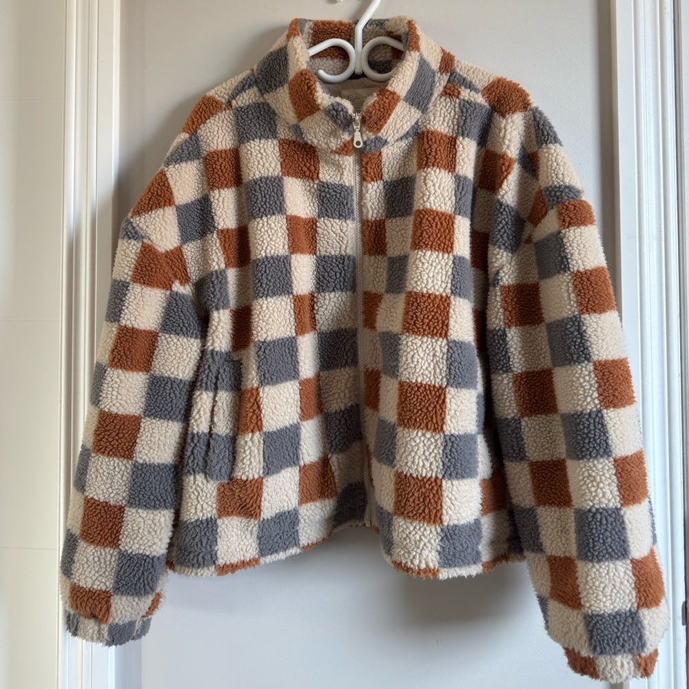 Rylee + Cru Checkered Puff Jacket in Cream, Gray, and Brown